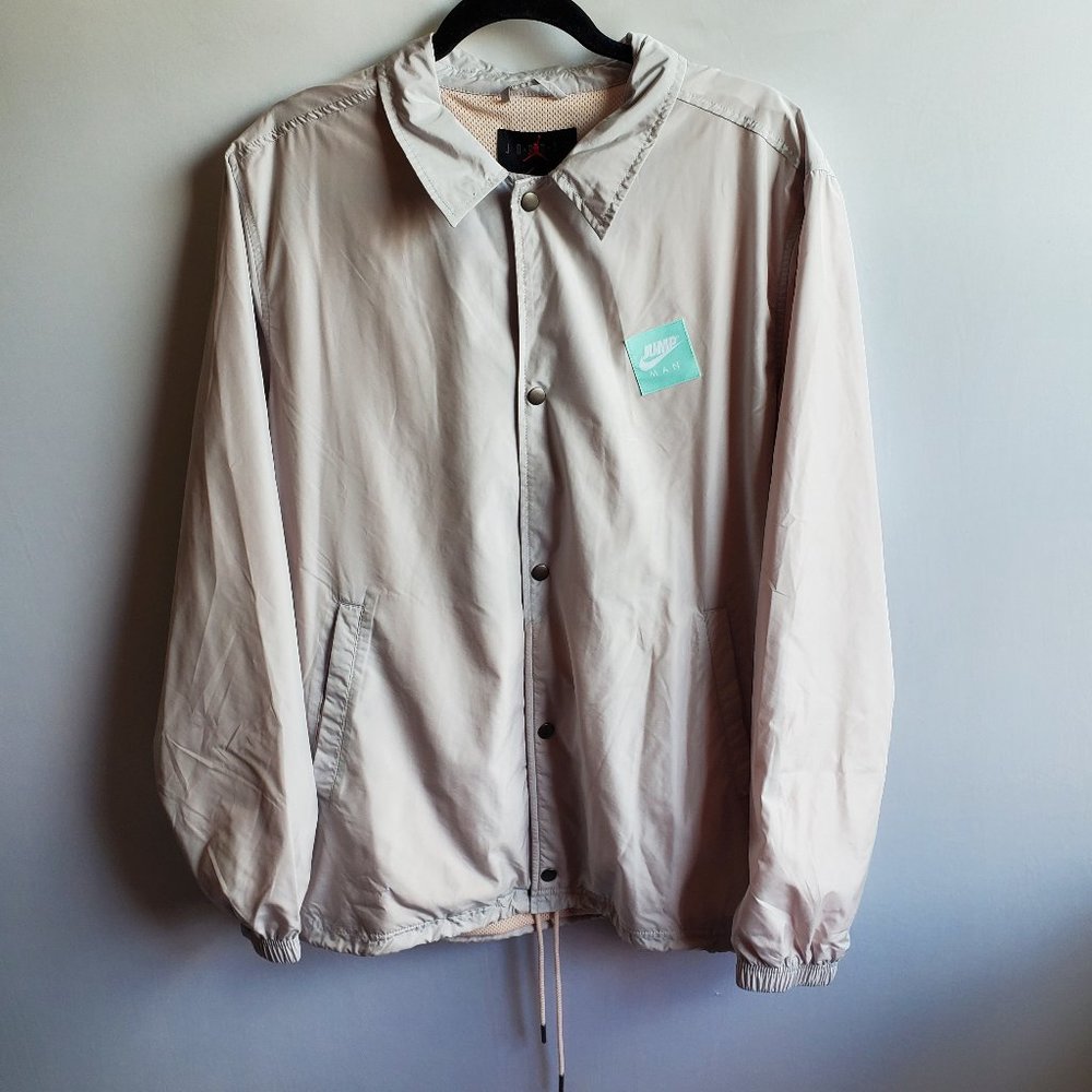 Nike Air Jordan Jumpman Coaches Jacket Beige Cream Teal Men’s Large NWT